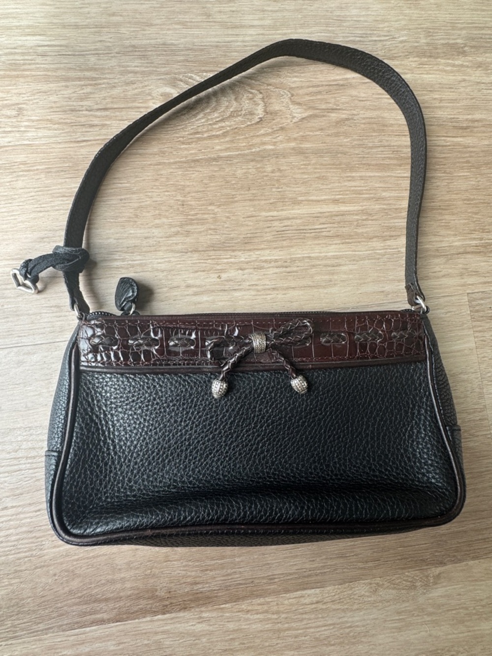 Y2K Vintage Brighton Small Black and Dark Brown Grainy Leather Shoulder Bag